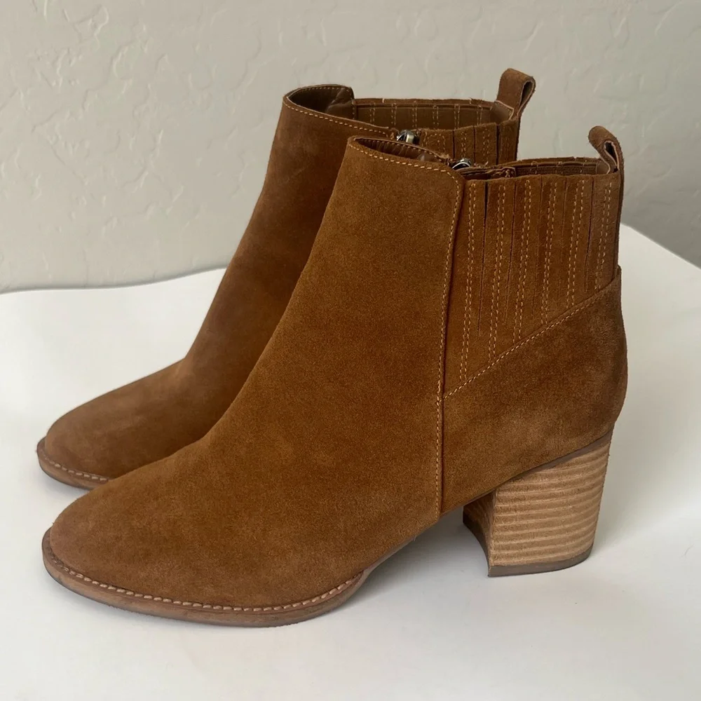 Blondo Noa waterproof ankle boots camel suede 9.5